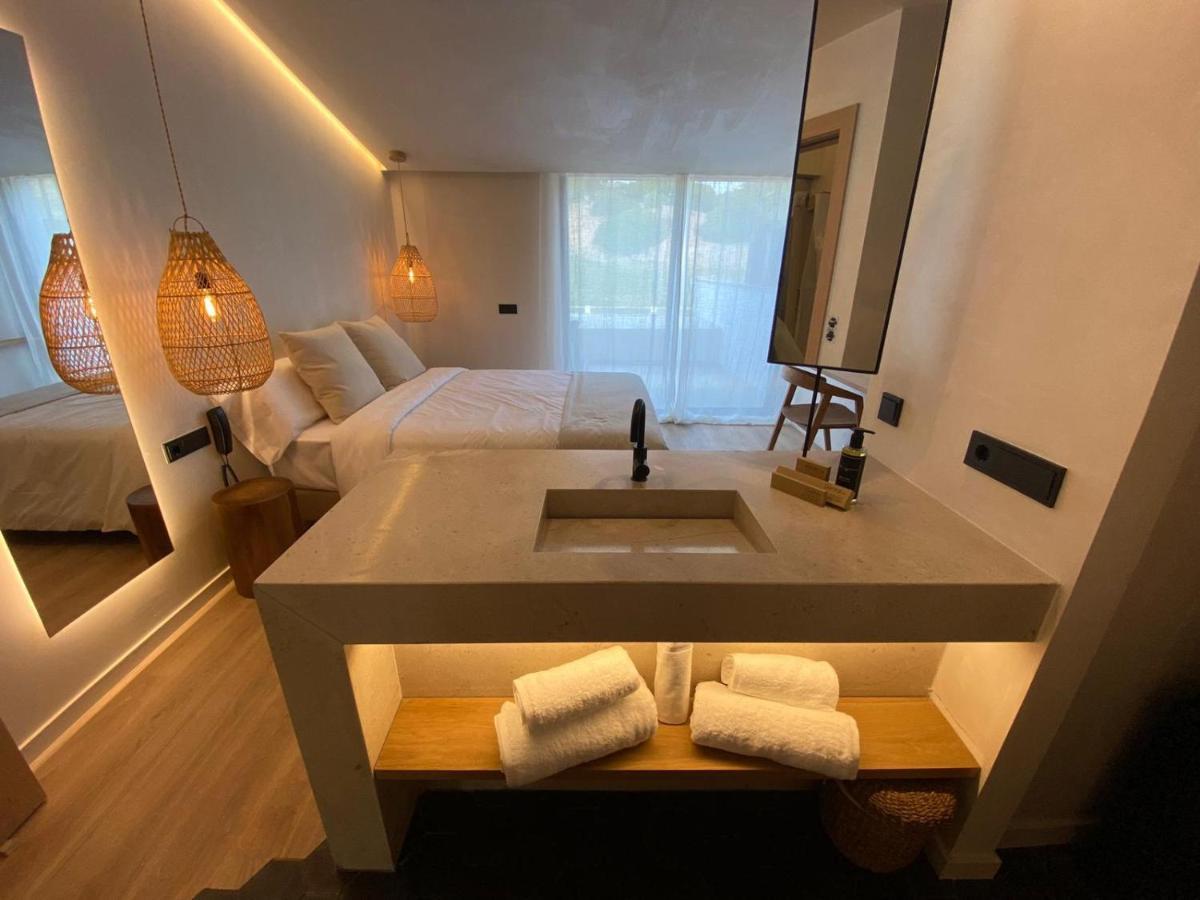 S'Estancia Suites Es Mercadal Εξωτερικό φωτογραφία