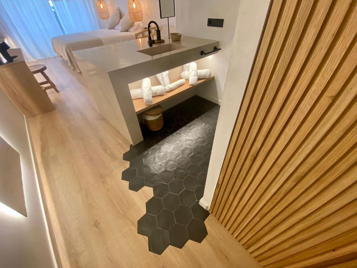 S'Estancia Suites Es Mercadal Εξωτερικό φωτογραφία