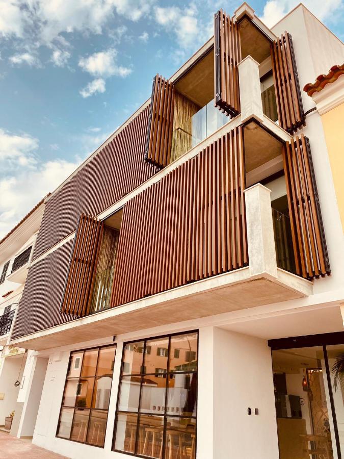 S'Estancia Suites Es Mercadal Εξωτερικό φωτογραφία