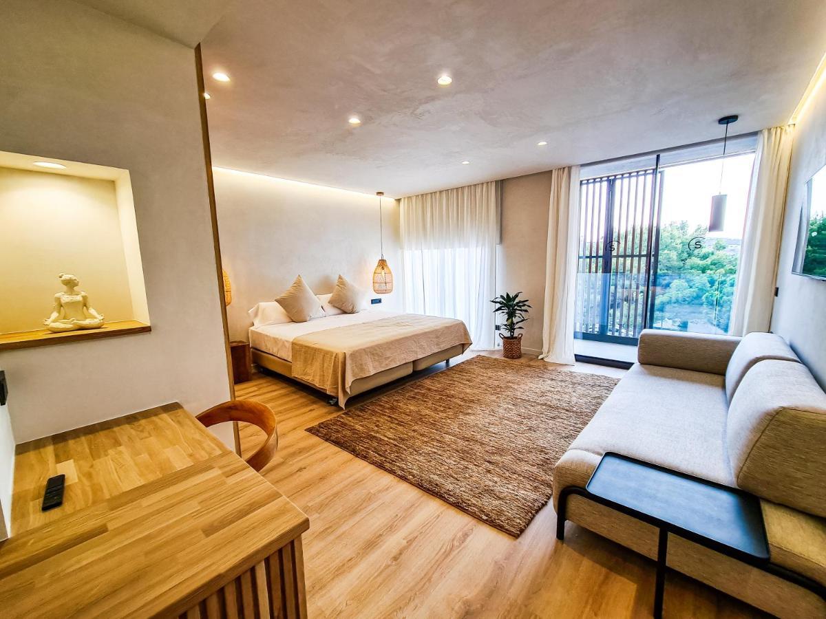 S'Estancia Suites Es Mercadal Εξωτερικό φωτογραφία