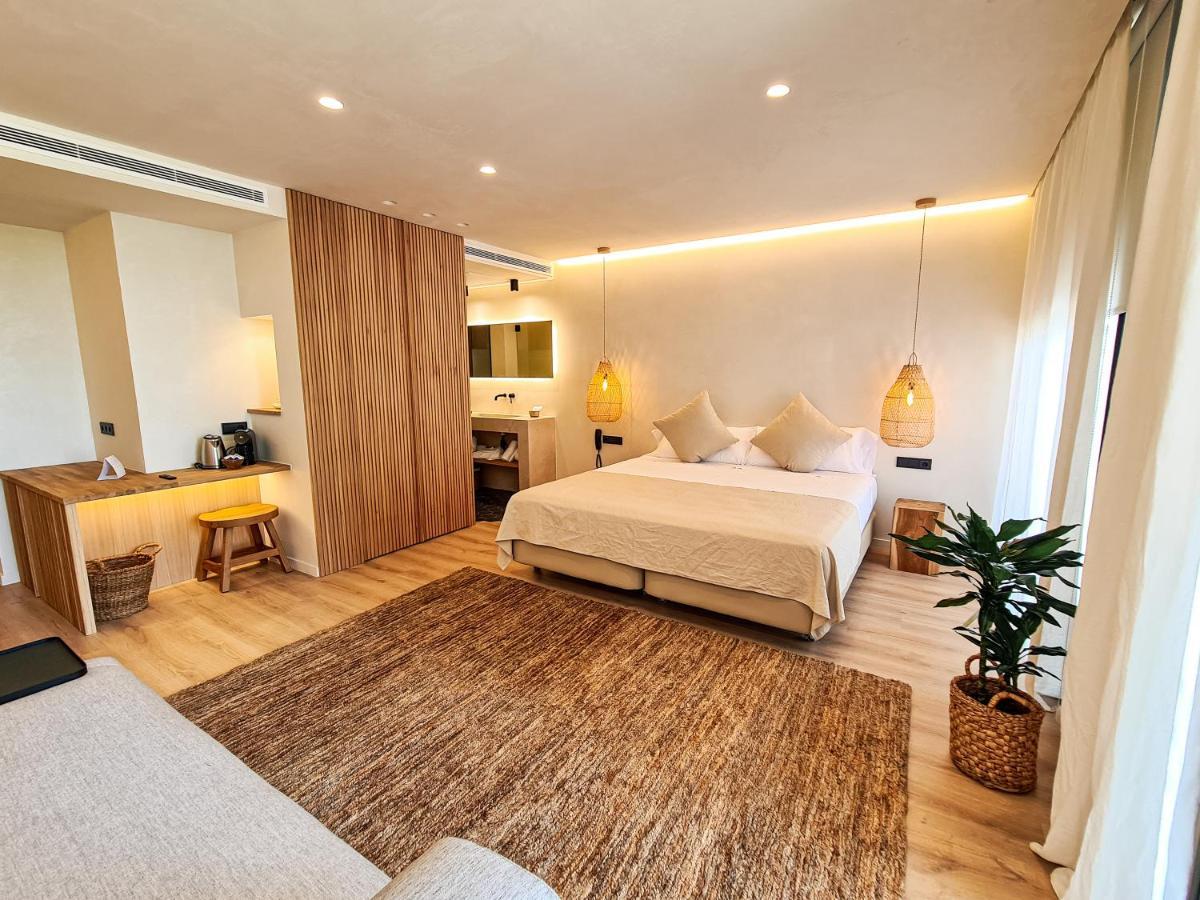 S'Estancia Suites Es Mercadal Εξωτερικό φωτογραφία