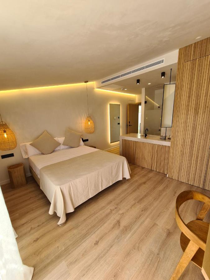 S'Estancia Suites Es Mercadal Εξωτερικό φωτογραφία
