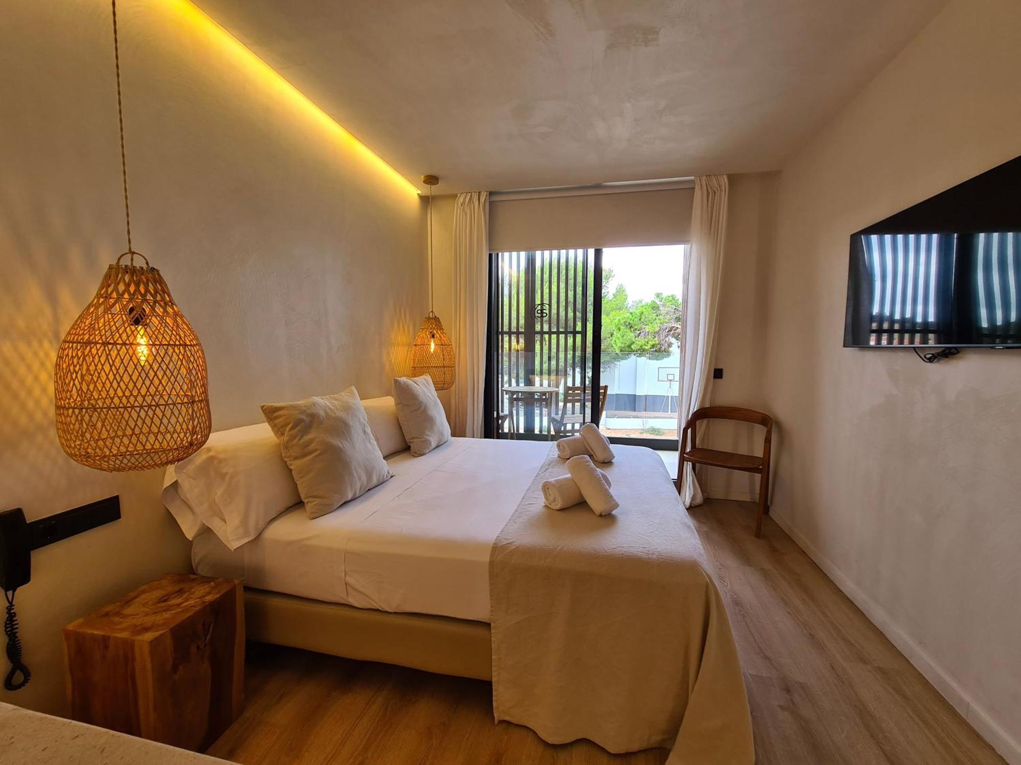 S'Estancia Suites Es Mercadal Εξωτερικό φωτογραφία